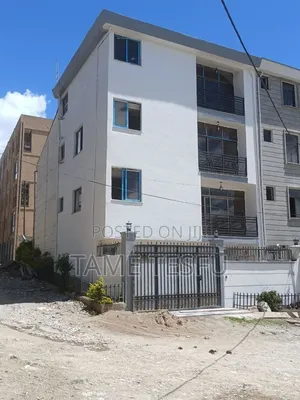 Furnished 6bdrm House in ሀያት, Bole for sale