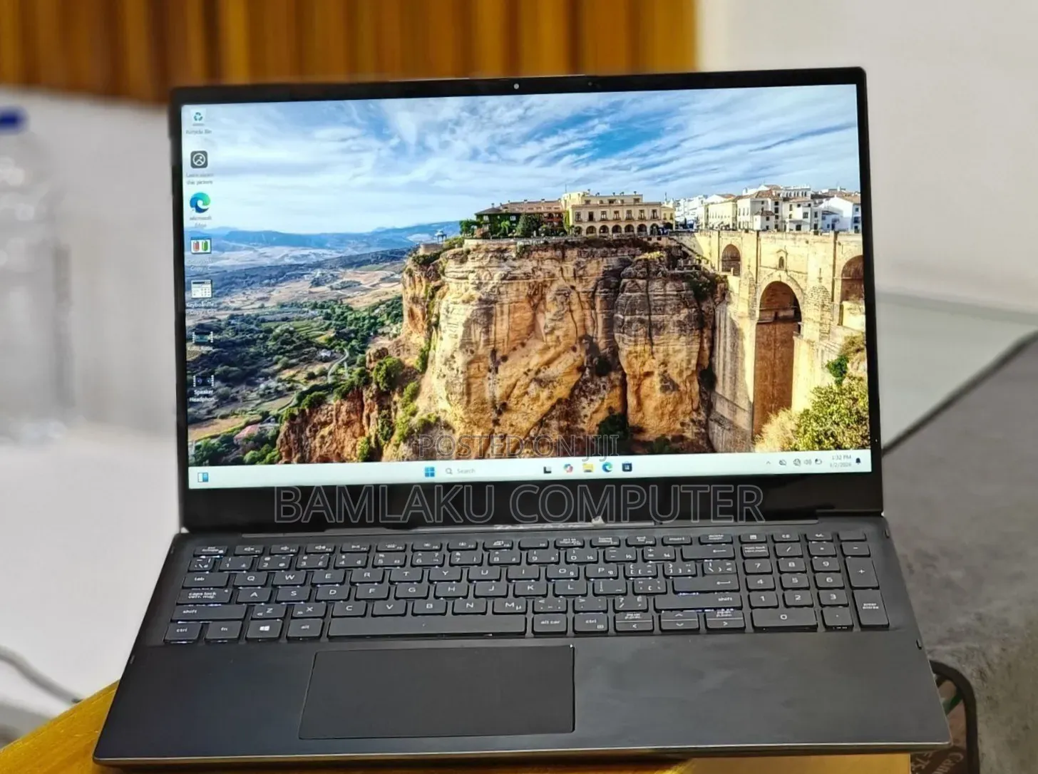 New Laptop Dell Inspiron 7706 16GB Intel Core i7 SSD 1T