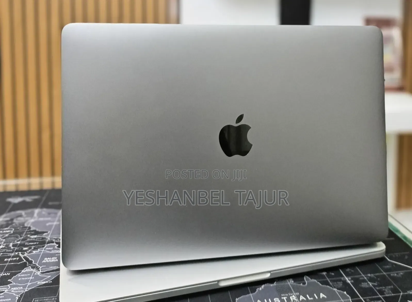 New Laptop Apple MacBook Pro 2017 16GB Intel Core i5 SSD 256GB
