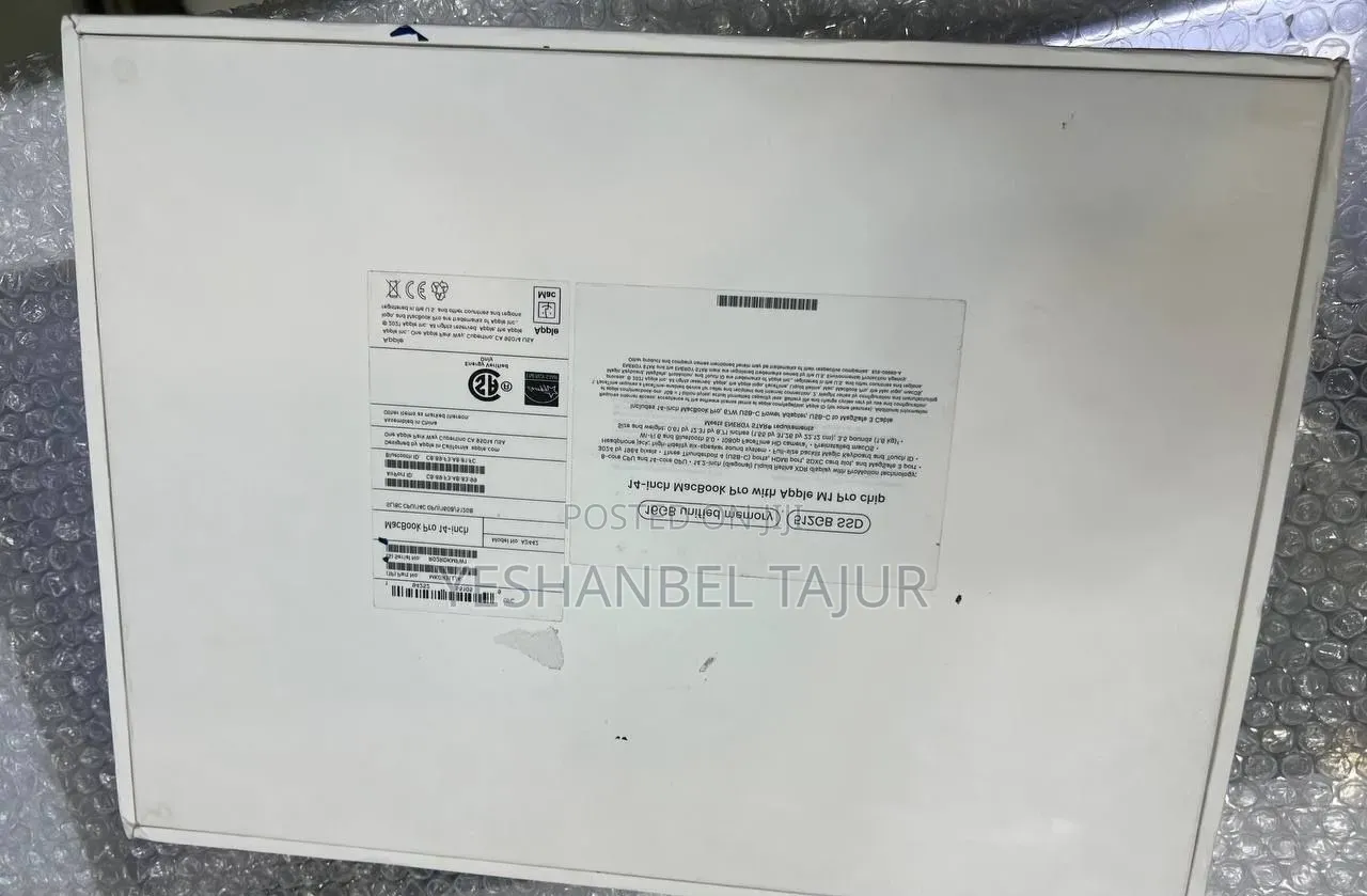 New Laptop Apple MacBook Pro M1 16GB Apple M1 Pro SSD 512GB