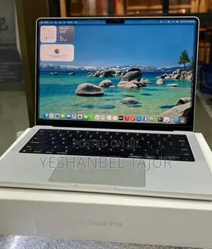 New Laptop Apple MacBook Pro M1 16GB Apple M1 Pro SSD 512GB