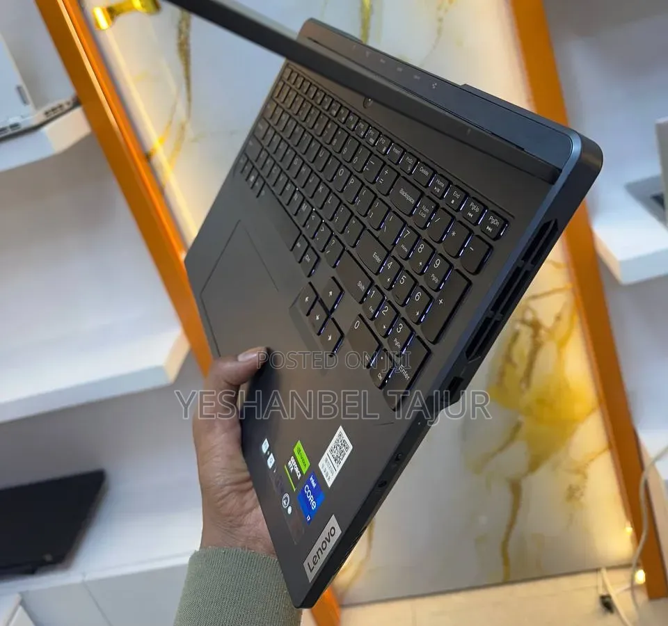 New Laptop Lenovo Legion 5 16GB Intel Core i7 SSD 1T