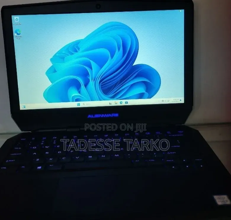 New Laptop Alienware M15 r3 16GB Intel Core i5 SSD 256GB