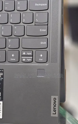 New Laptop Lenovo Yoga 7i 16GB Intel Core i7 SSD 512GB