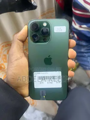 New Apple iPhone 13 Pro 256 GB Green
