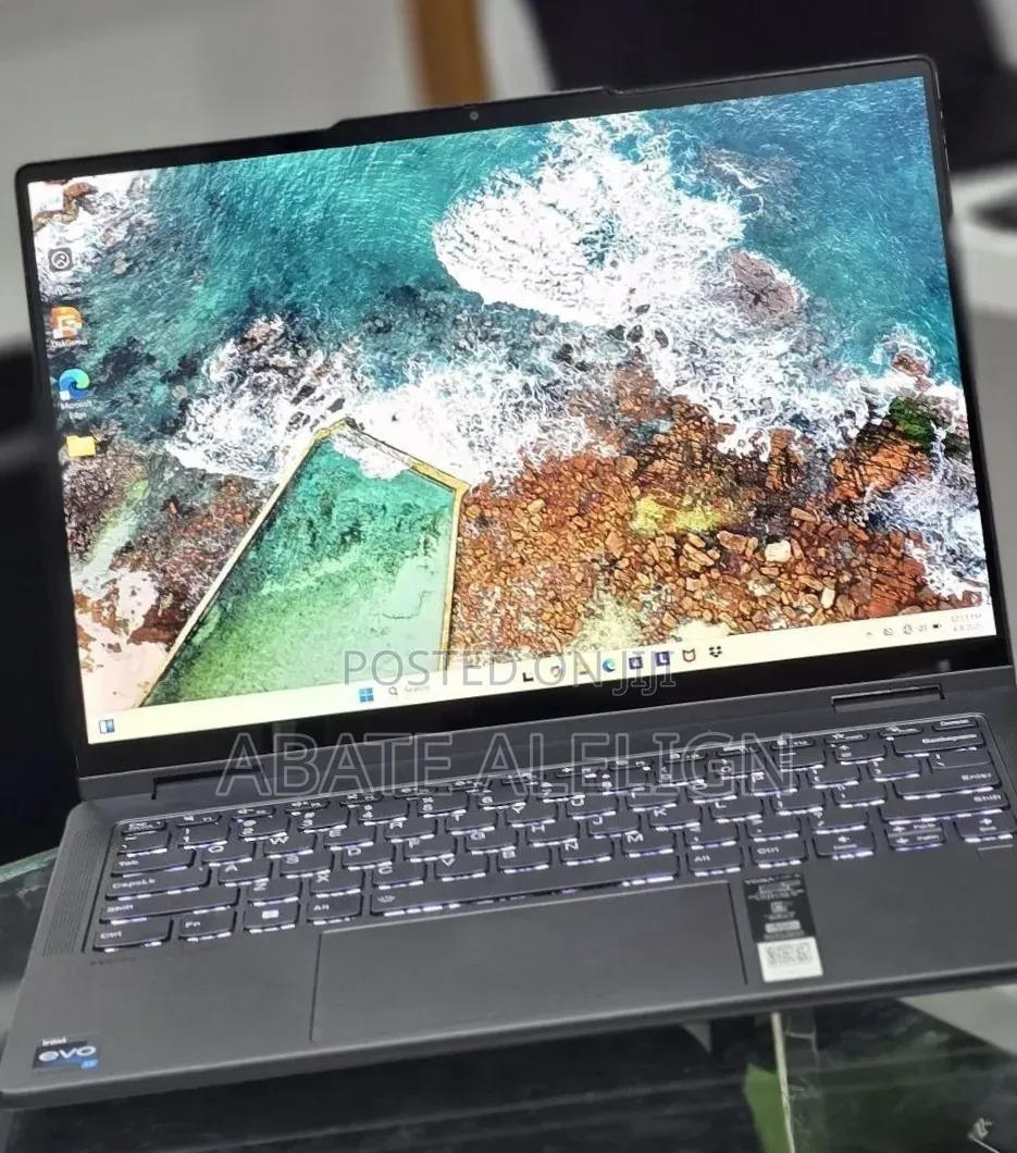 New Laptop Lenovo Yoga 7i 16GB Intel Core i7 SSD 512GB