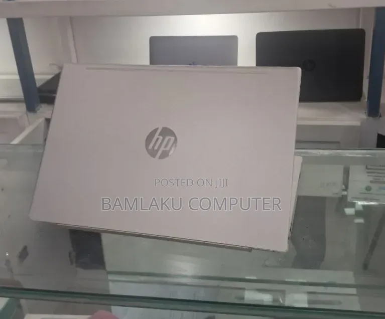New Laptop HP Pavilion 15 8GB Intel Core i5 SSD 512GB