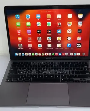 New Laptop Apple MacBook Air 2020 M1 8GB Intel Core i5 SSD 256GB