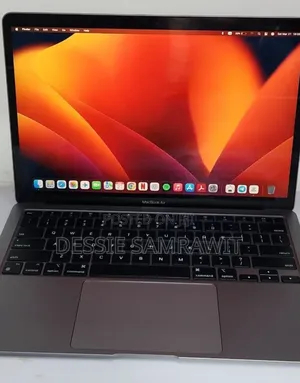 New Laptop Apple MacBook Air 2020 M1 8GB Intel Core i5 SSD 256GB