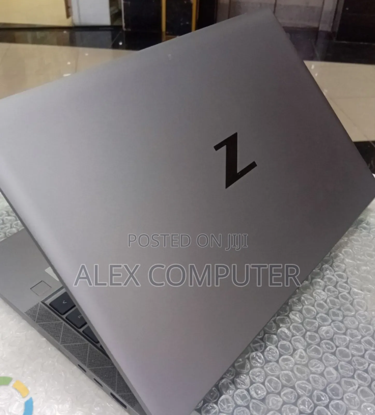 New Laptop HP ZBook Firefly 14 G7 16GB Intel Core i7 SSD 512GB