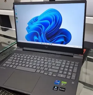 New Laptop HP Victus 16 16GB Intel Core i7 SSD 1T