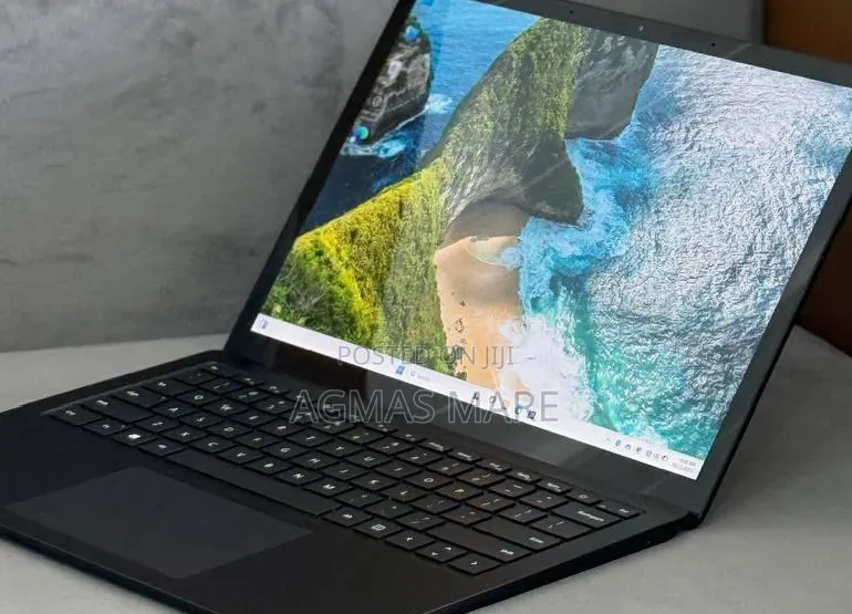 New Laptop Microsoft Surface Laptop 4 16GB Intel Core i7 SSD 256GB