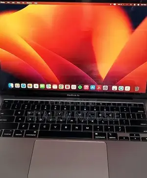 New Laptop Apple MacBook Air 2020 M1 8GB Apple M1 SSD 256GB