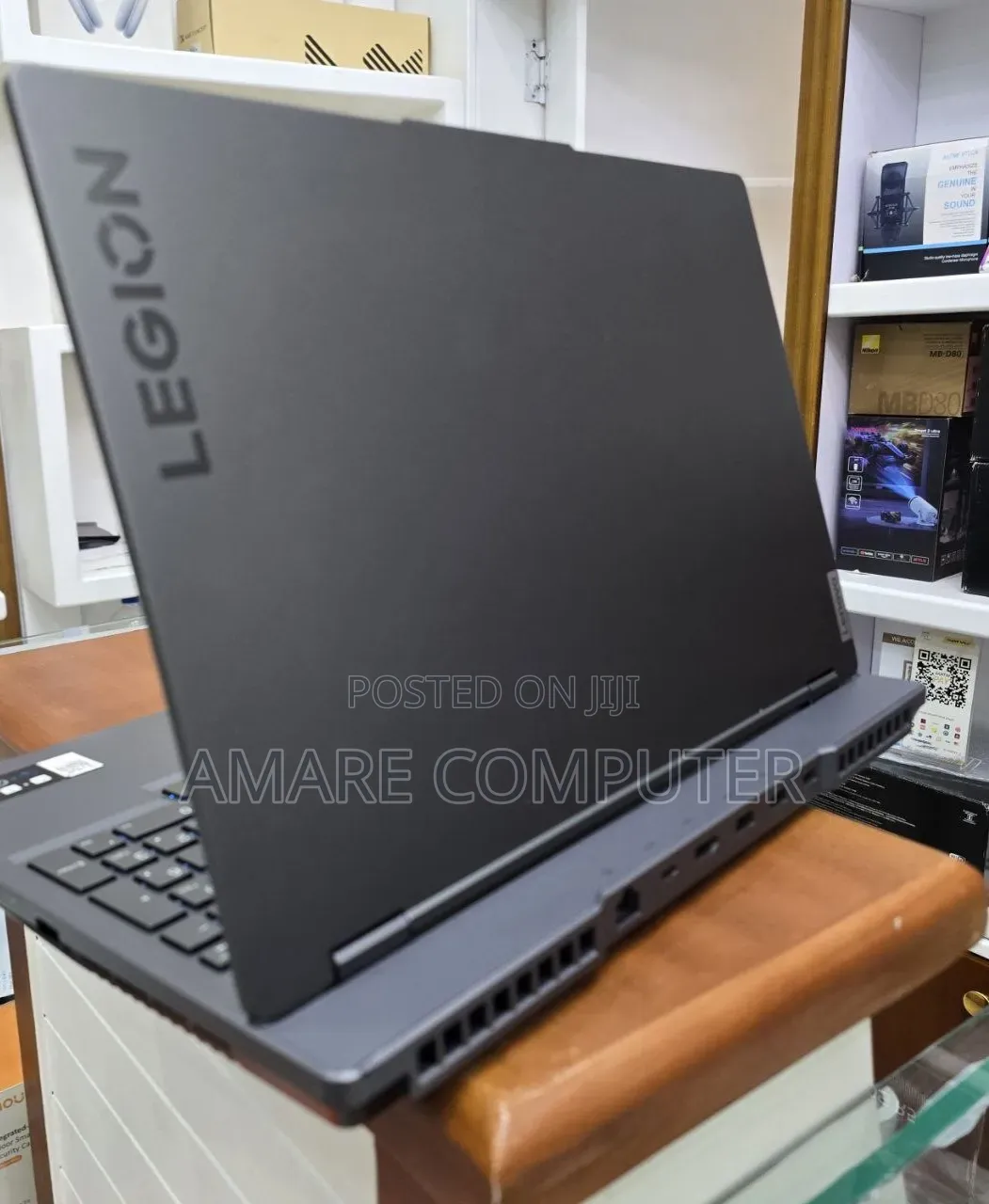 New Laptop Lenovo Legion 5 16GB AMD Ryzen 7 SSD 512GB