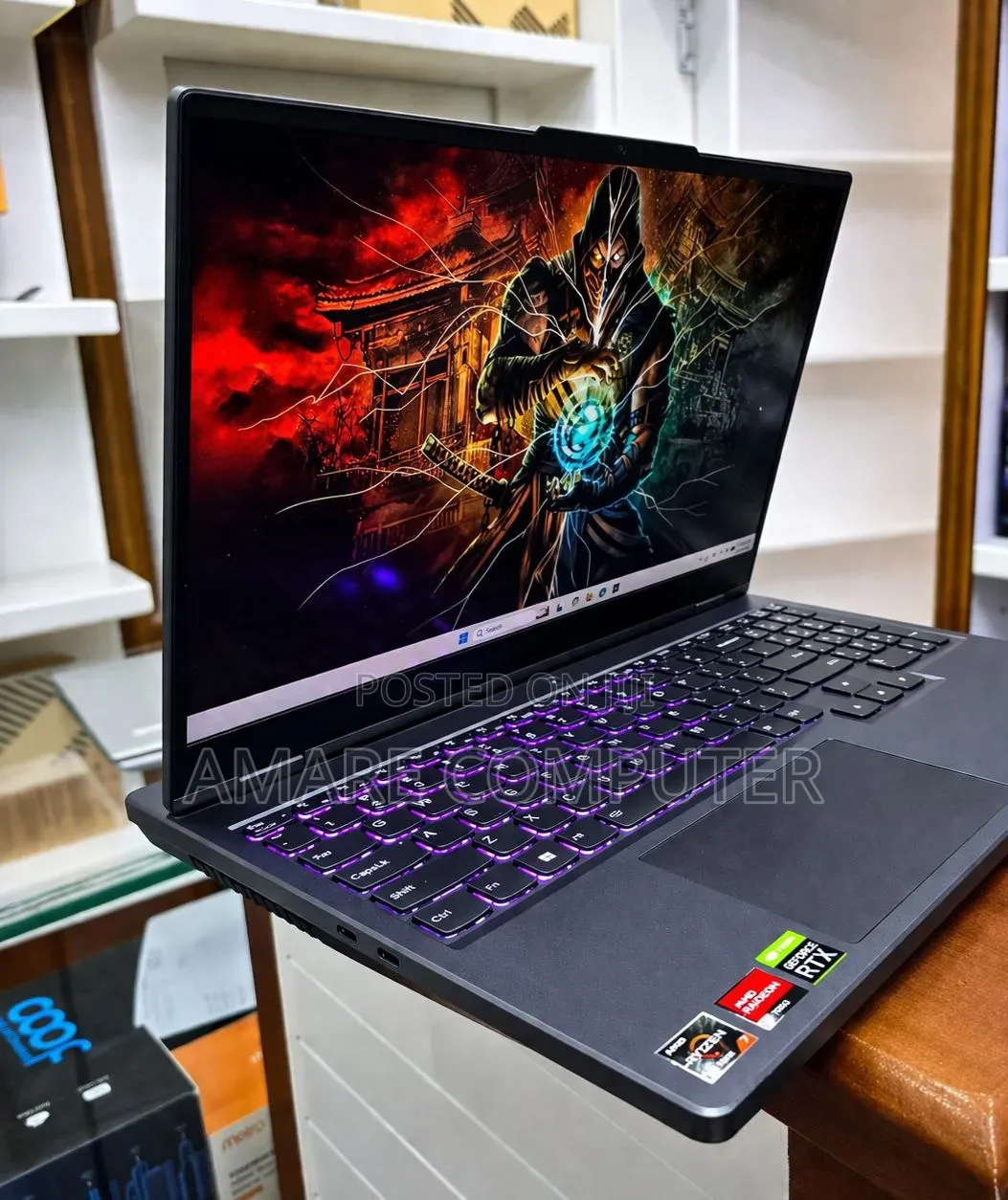 New Laptop Lenovo Legion 5 16GB AMD Ryzen 7 SSD 512GB