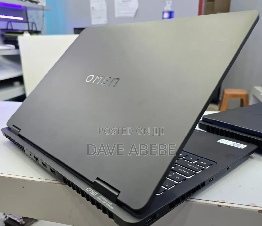 New Laptop HP Omen 16 16GB Intel Core i7 SSD 1T