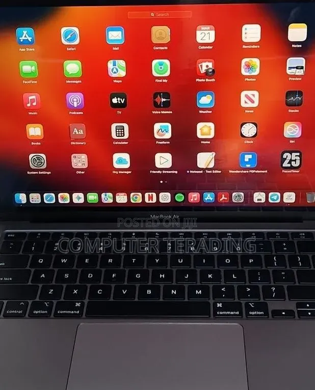 New Laptop Apple MacBook Air 2020 M1 8GB Apple M1 SSD 256GB