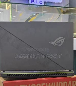 New Laptop Asus ROG Strix G17 16GB Intel Core i9 SSD 1T