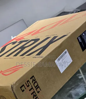 New Laptop Asus ROG Strix G17 16GB Intel Core i9 SSD 1T
