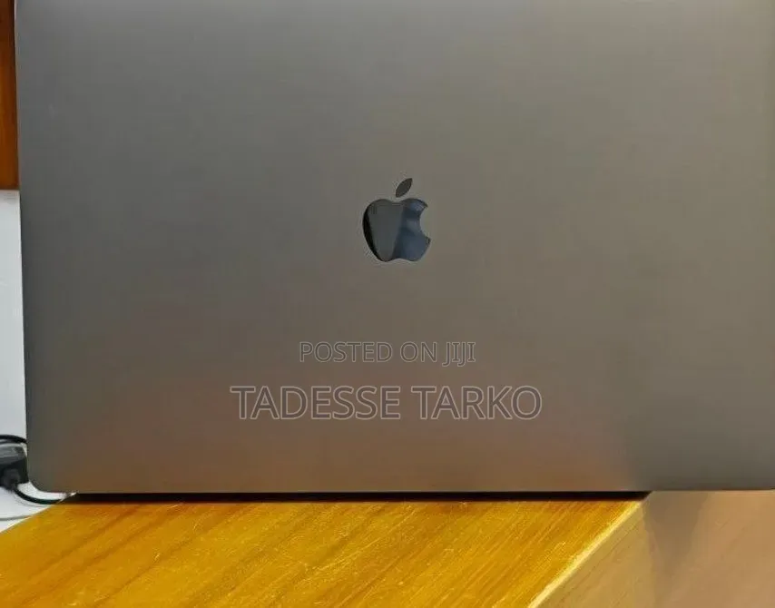 New Laptop Apple MacBook Pro 2019 16GB Intel Core i9 SSD 2T