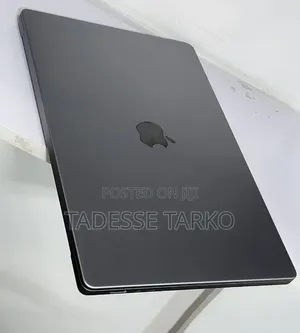New Laptop Apple MacBook Pro 2021 M1 32GB Apple M1 Pro SSD 512GB
