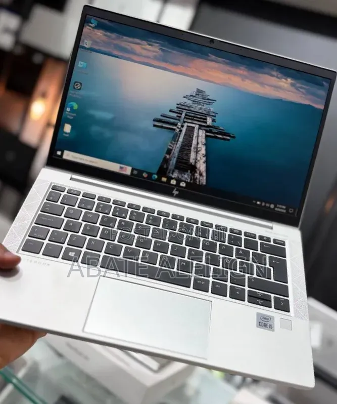 New Laptop HP EliteBook 830 G7 8GB Intel Core i5 SSD 512GB