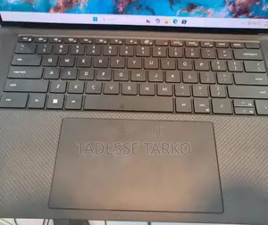 New Laptop Dell XPS 15 16GB Intel Core i7 SSD 512GB