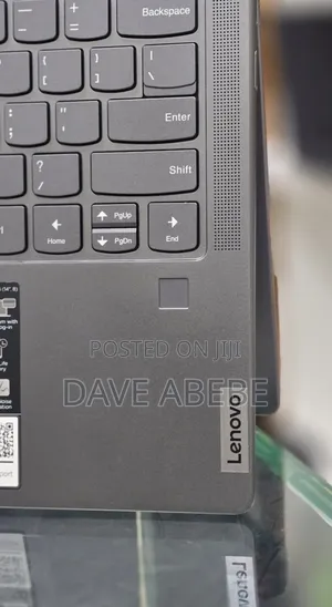 New Laptop Lenovo Yoga 7i 16GB Intel Core i7 SSD 512GB