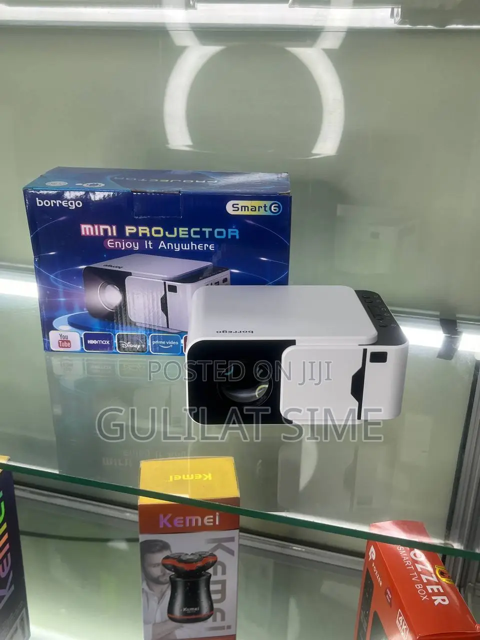 Smart 6 Mini Projector