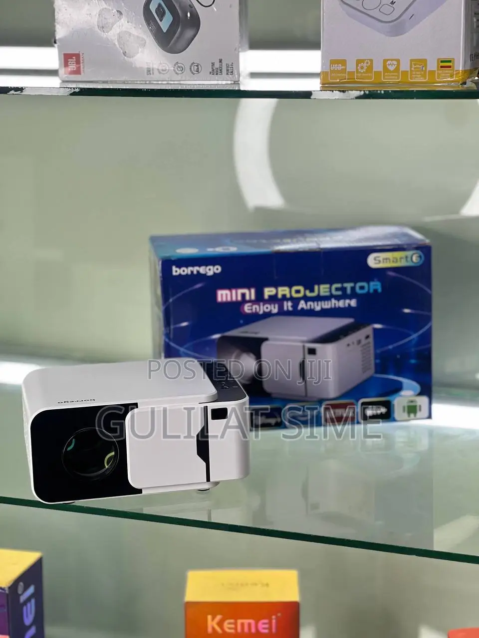 Smart 6 Mini Projector