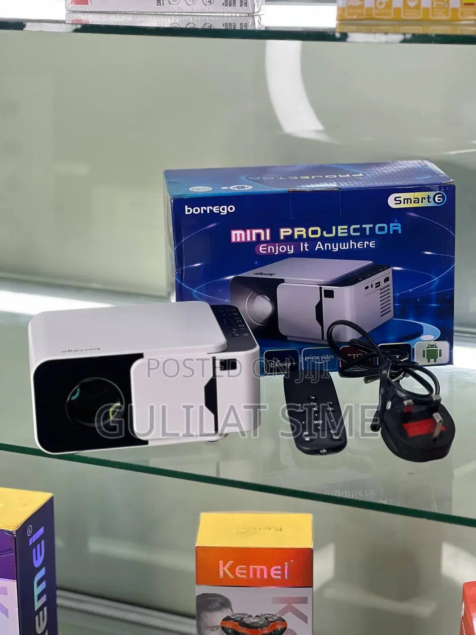 Smart 6 Mini Projector