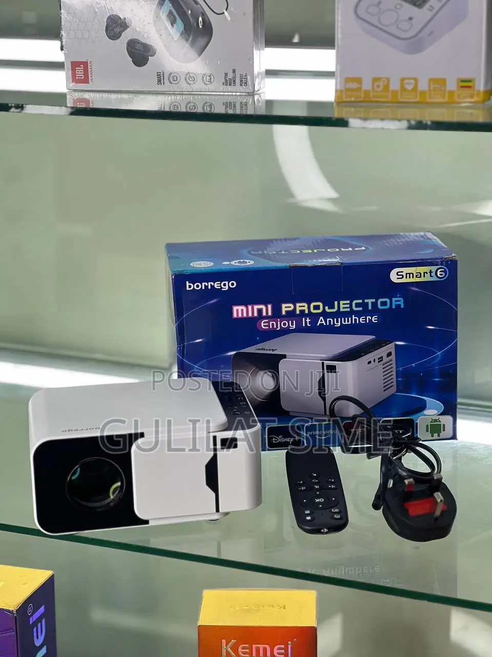 Smart 6 Mini Projector