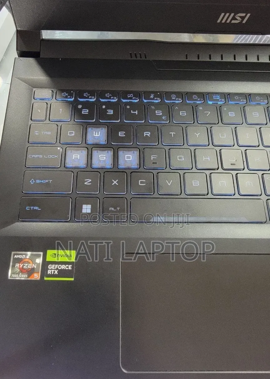New Laptop MSI 16GB AMD Ryzen 5 SSD 512GB