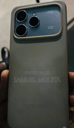 Tecno Spark 40 128 GB Bronze