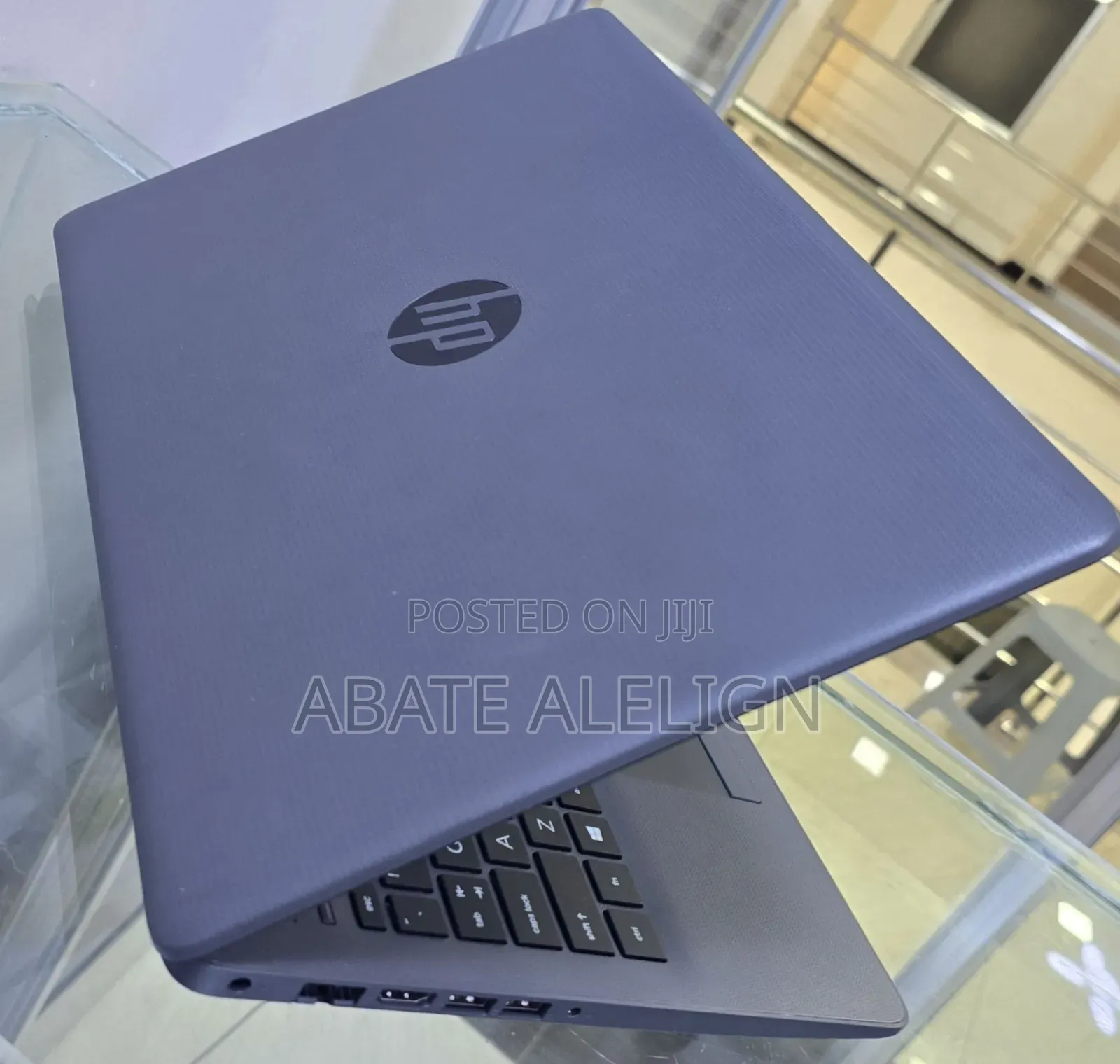 New Laptop HP Stream Notebook 8GB Intel Core i7 HDD 1T