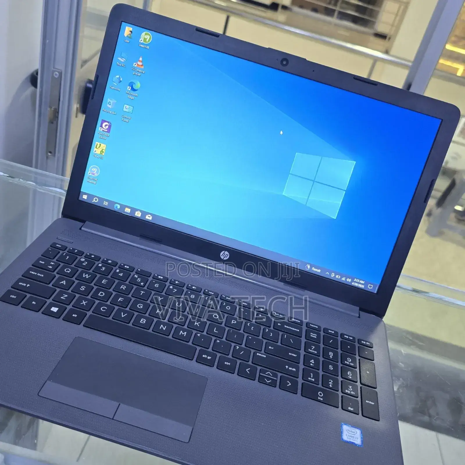 New Laptop HP Stream Notebook 8GB Intel Core i7 HDD 1T