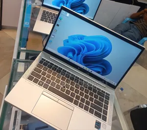 New Laptop HP EliteBook 840 G8 16GB Intel Core i5 SSD 512GB