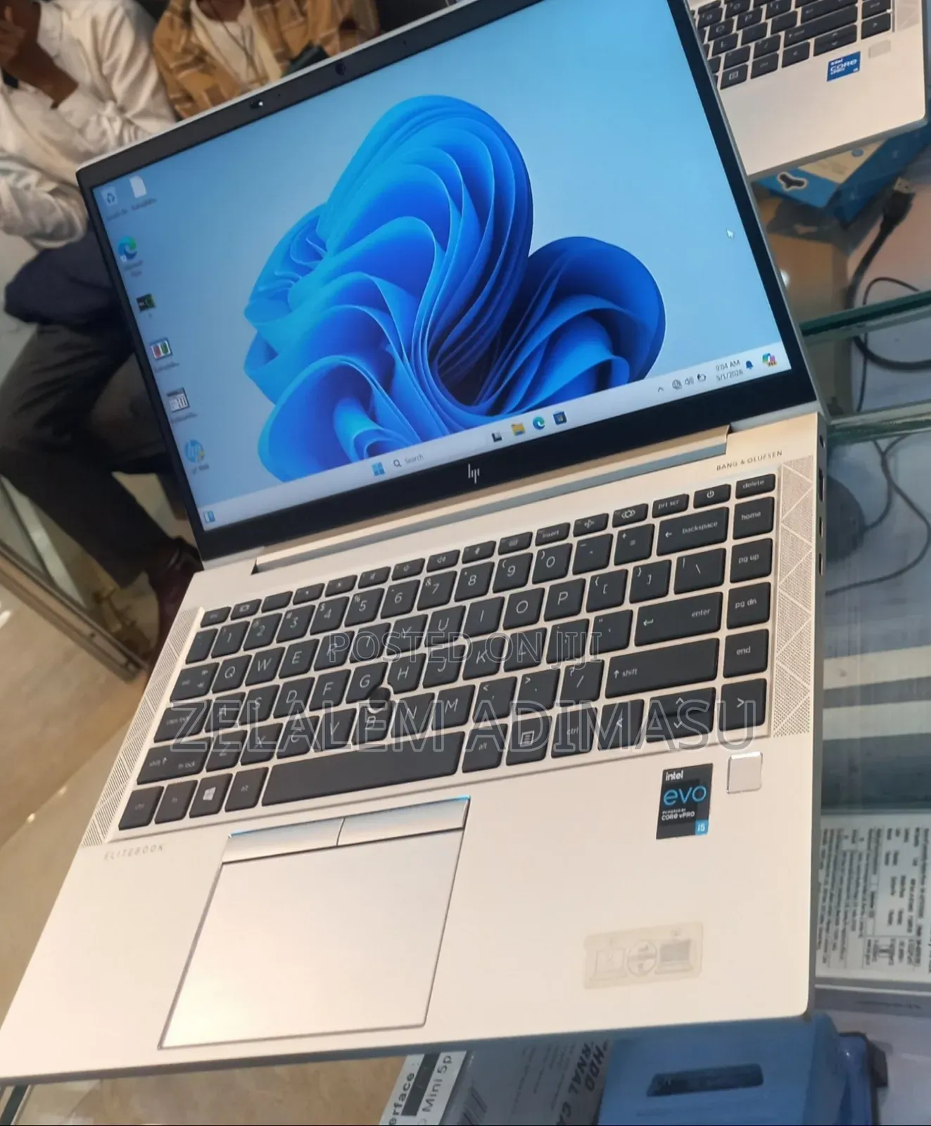 New Laptop HP EliteBook 840 G8 16GB Intel Core i5 SSD 512GB