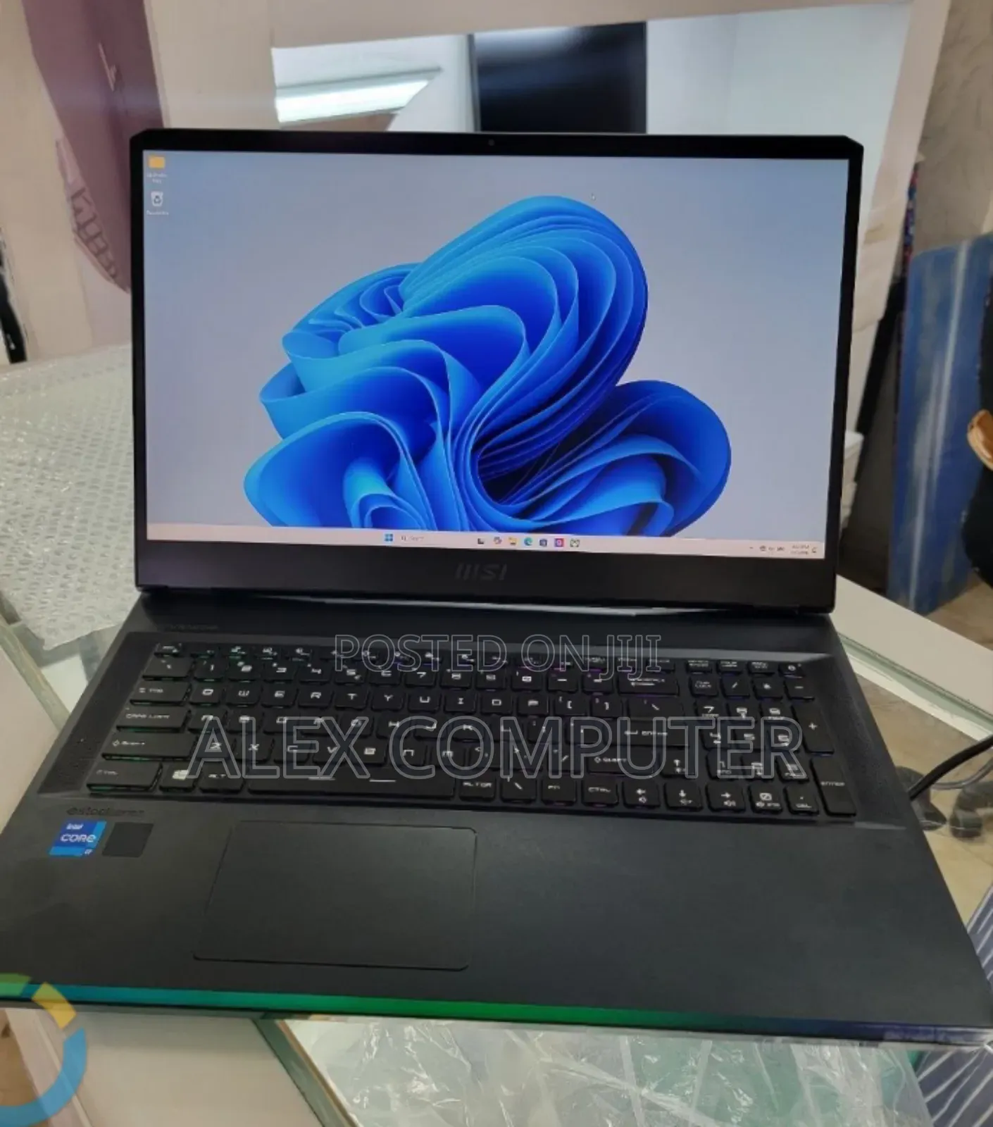 New Laptop MSI 16GB Intel Core i7 SSD 1T