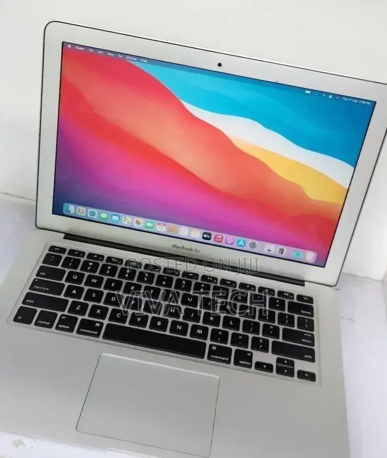 New Laptop Apple MacBook Air 2017 8GB Intel Core i5 SSD 256GB