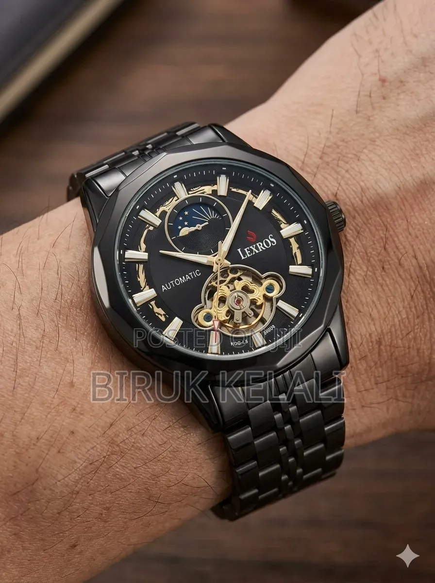 Lexros Men's Automatic Mechanical Watch in Black.