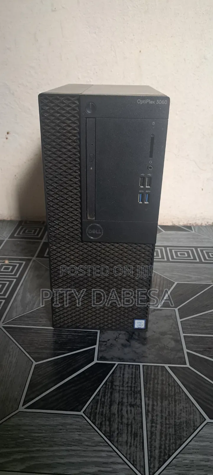 Desktop Computer Dell OptiPlex 3060 12GB Intel Core i3 HDD 500GB