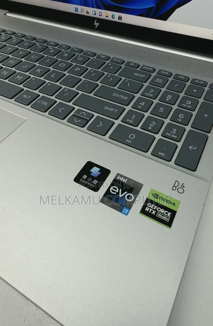 New Laptop HP Pavilion 15 16GB Intel Core i7 SSD 1T