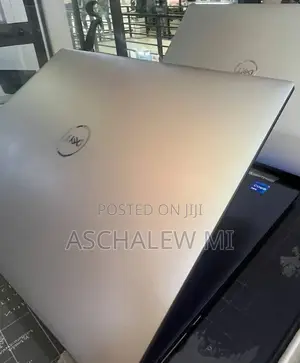 New Laptop Dell Precision 5560 16GB Intel Core i7 SSD 512GB