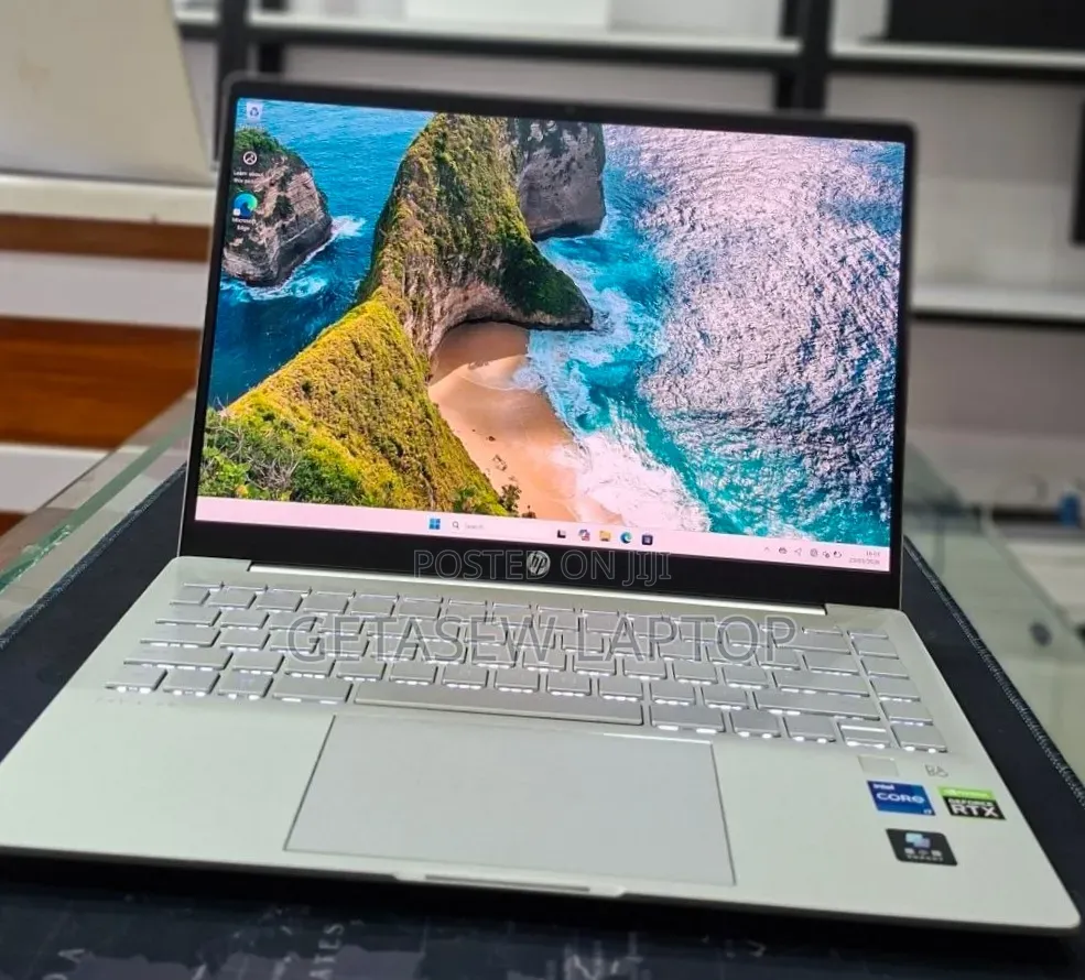 New Laptop HP Pavilion 15 16GB Intel Core i5 SSD 512GB