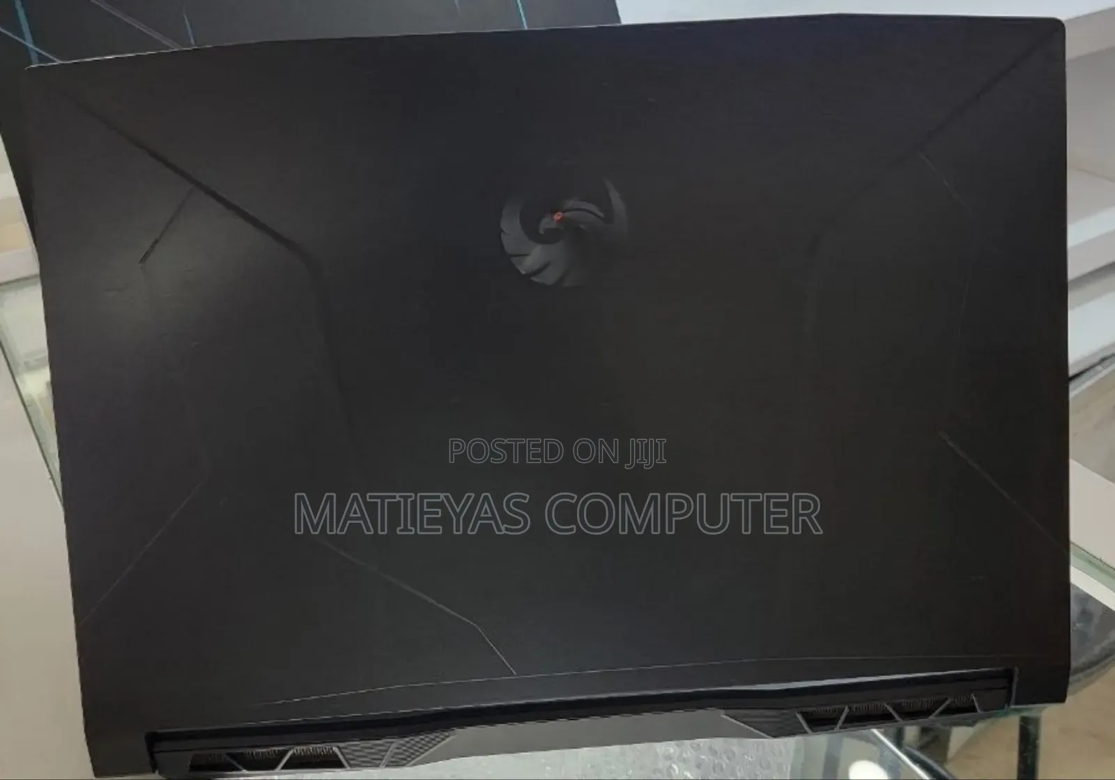 New Laptop MSI 16GB AMD Ryzen 5 SSD 512GB