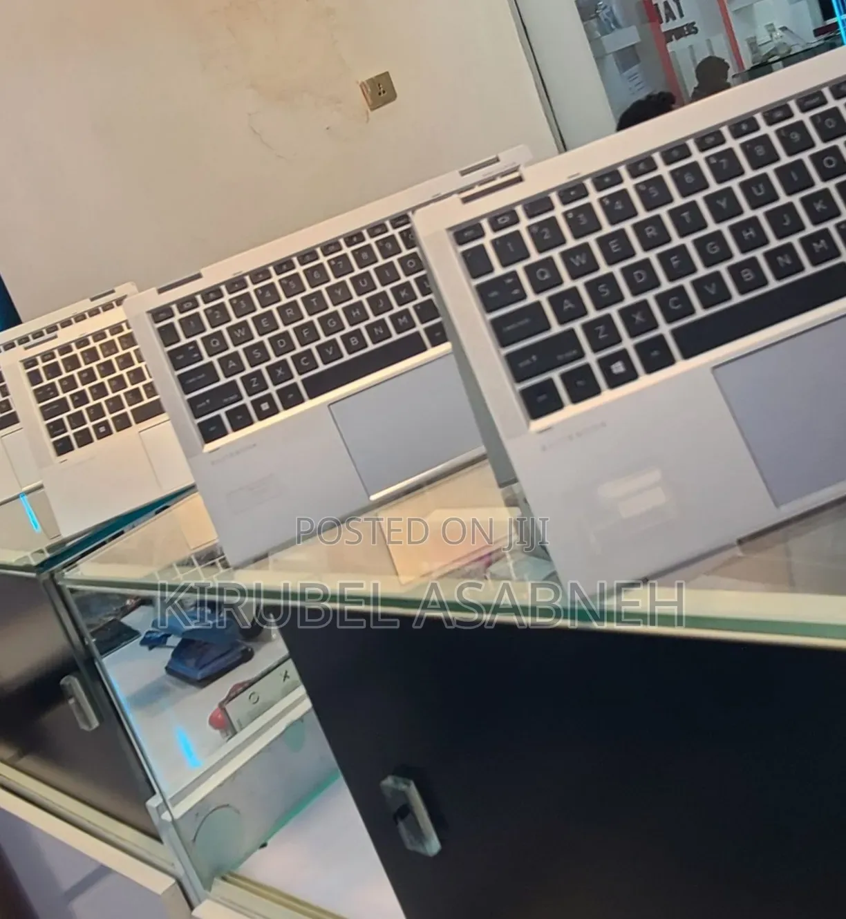 New Laptop HP EliteBook 1040 G8 16GB Intel Core i7 SSD 512GB