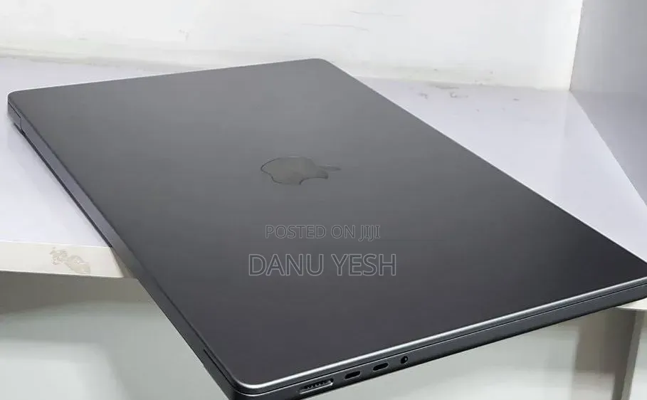 New Laptop Apple MacBook Pro M1 32GB Apple M1 SSD 512GB