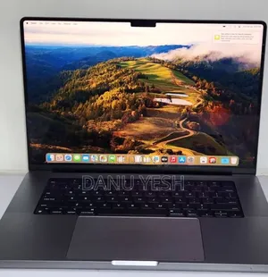 New Laptop Apple MacBook Pro M1 32GB Apple M1 SSD 512GB