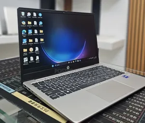 New Laptop HP Stream Notebook 16GB Intel Core i7 SSD 1T